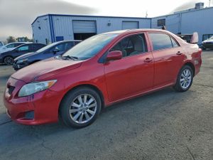 Toyota Corolla BASE 1.8L 4 2010