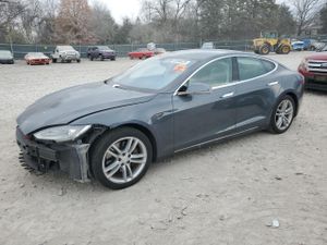 Tesla Model S 2013