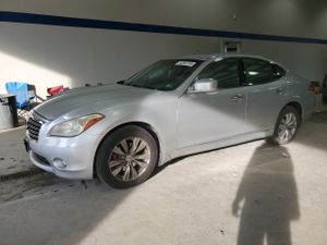 Infiniti M37 X 3.7L 6 2011