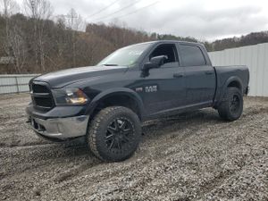 RAM 1500 SLT 5.7L 8 2015