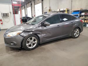 Ford Focus SE 2.0L 4 2014