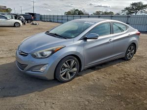 Hyundai Elantra SE 1.8L 4 2015