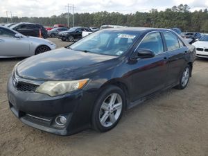 Toyota Camry BASE 2.5L 4 2012