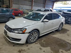 Volkswagen Passat SEL 2.5L 5 2012