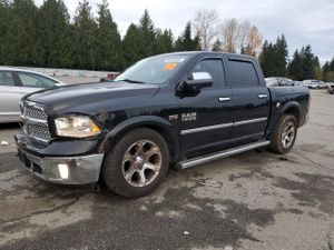 RAM 1500 LARAMIE 5.7L 8 2014