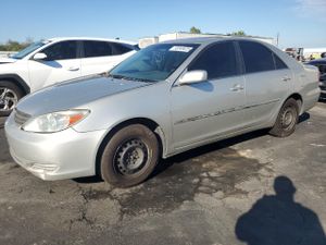 Toyota Camry LE 2.4L 4 2003