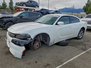 Dodge Challenger SE 3.6L 6 2015