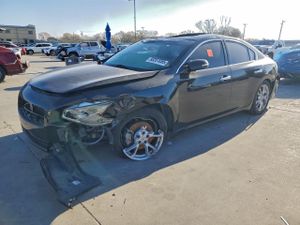 Nissan Maxima S 3.5L 6 2014