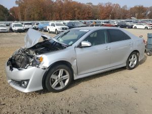 Toyota Camry L 2.5L 4 2014