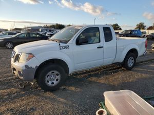Nissan Frontier S 2.5L 4 2015
