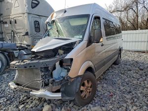 Mercedes-Benz Sprinter 2500 3.0L 6 2015