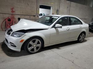 Mercedes-Benz C 300 3.0L 6 2011