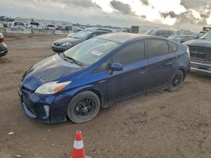 Toyota Prius 1.8L 4 2013