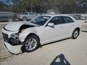 Chrysler 300 LIMITED 3.6L 6 2015