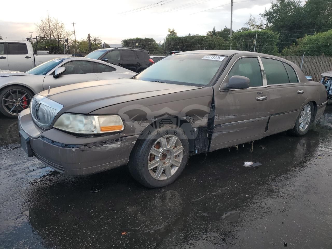 Lincoln Town Car EXECUTIVE L 4.6L 8 2007