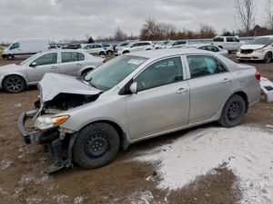 Toyota Corolla BASE 1.8L 4 2012