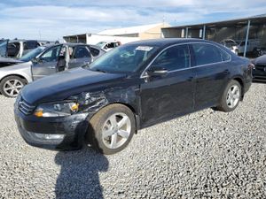 Volkswagen Passat S 1.8L 4 2015