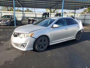 Toyota Camry L 2.5L 4 2014