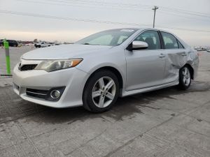 Toyota Camry L 2.5L 4 2013