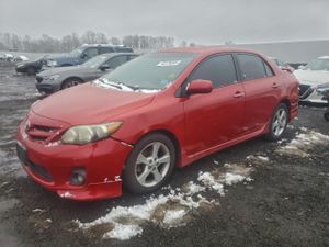 Toyota Corolla BASE 1.8L 4 2013