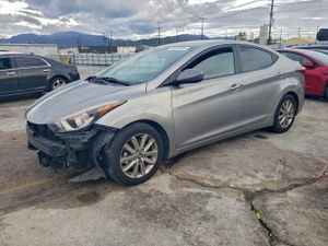 Hyundai Elantra SE 1.8L 4 2015