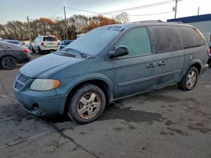 Dodge Grand Caravan (Caravan) SXT 3.8L 6 2005