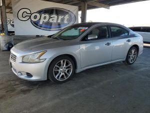 Nissan Maxima S 3.5L 6 2011