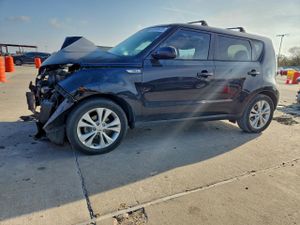 Kia Soul + 2.0L 4 2015