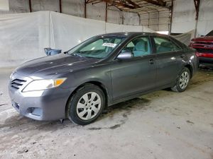 Toyota Camry BASE 2.5L 4 2010