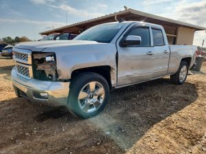 Chevrolet Silverado 1500 C1500 LT 5.3L 8 2015