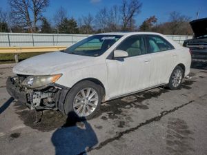 Toyota Camry BASE 2.5L 4 2012