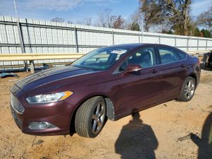 Ford Fusion SE 1.6L 4 2013