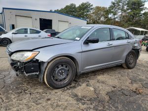 Chrysler 200 LX 2.4L 4 2013