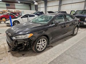 Ford Fusion SE 2.5L 4 2014