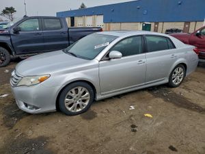 Toyota Avalon BASE 3.5L 6 2011