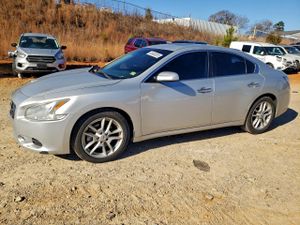 Nissan Maxima S 3.5L 6 2014