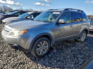 Subaru Forester 2.5X PREMIUM 2.5L 4 2011