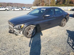 Mercedes-Benz C 300 4MATIC 2.0L 4 2015