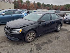 Volkswagen Jetta BASE 2.0L 4 2013