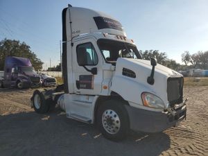 Freightliner Cascadia 12.8L 6 2014