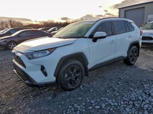 Toyota Rav4 XLE 2.5L 4 2019