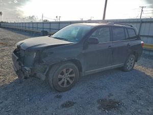 Toyota Highlander BASE 3.5L 6 2011