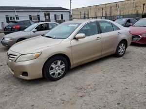 Toyota Camry BASE 2.5L 4 2011
