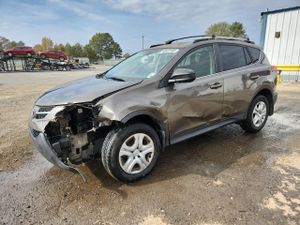 Toyota Rav4 LE 2.5L 4 2014
