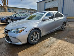Toyota Camry LE 2.5L 4 2015