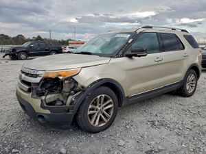 Ford Explorer XLT 3.5L 6 2011