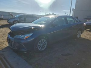 Toyota Camry LE 2.5L 4 2015