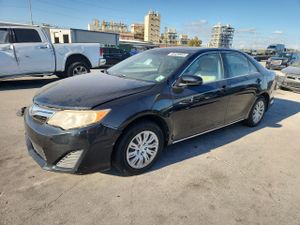 Toyota Camry BASE 2.5L 4 2012
