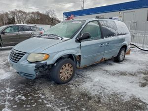 Chrysler Town & Country LX 3.3L 6 2006