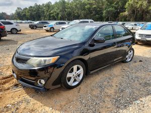 Toyota Camry L 2.5L 4 2013